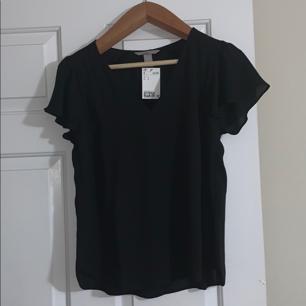 Black shirt